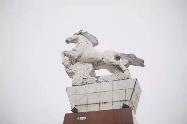 白馬.jpg
