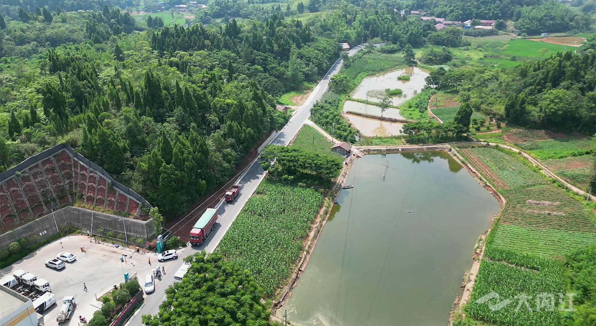 新改建農(nóng)村公路 (5).jpg